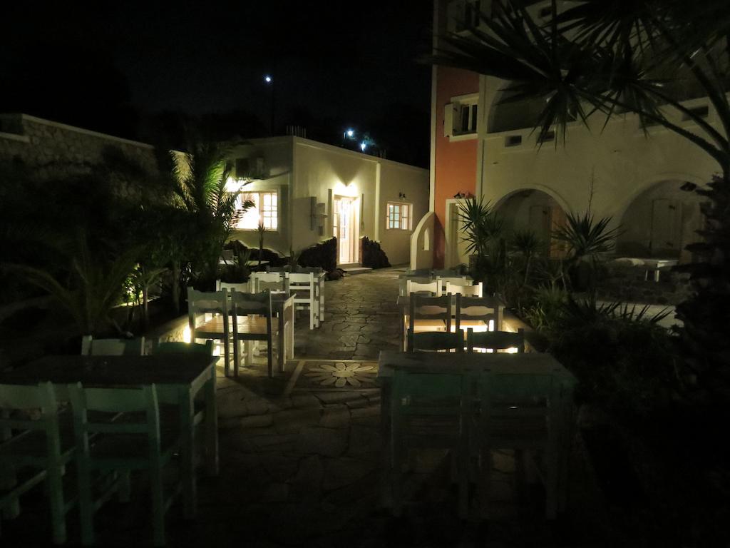 Villa Manos Hotel Karterádos Exterior foto